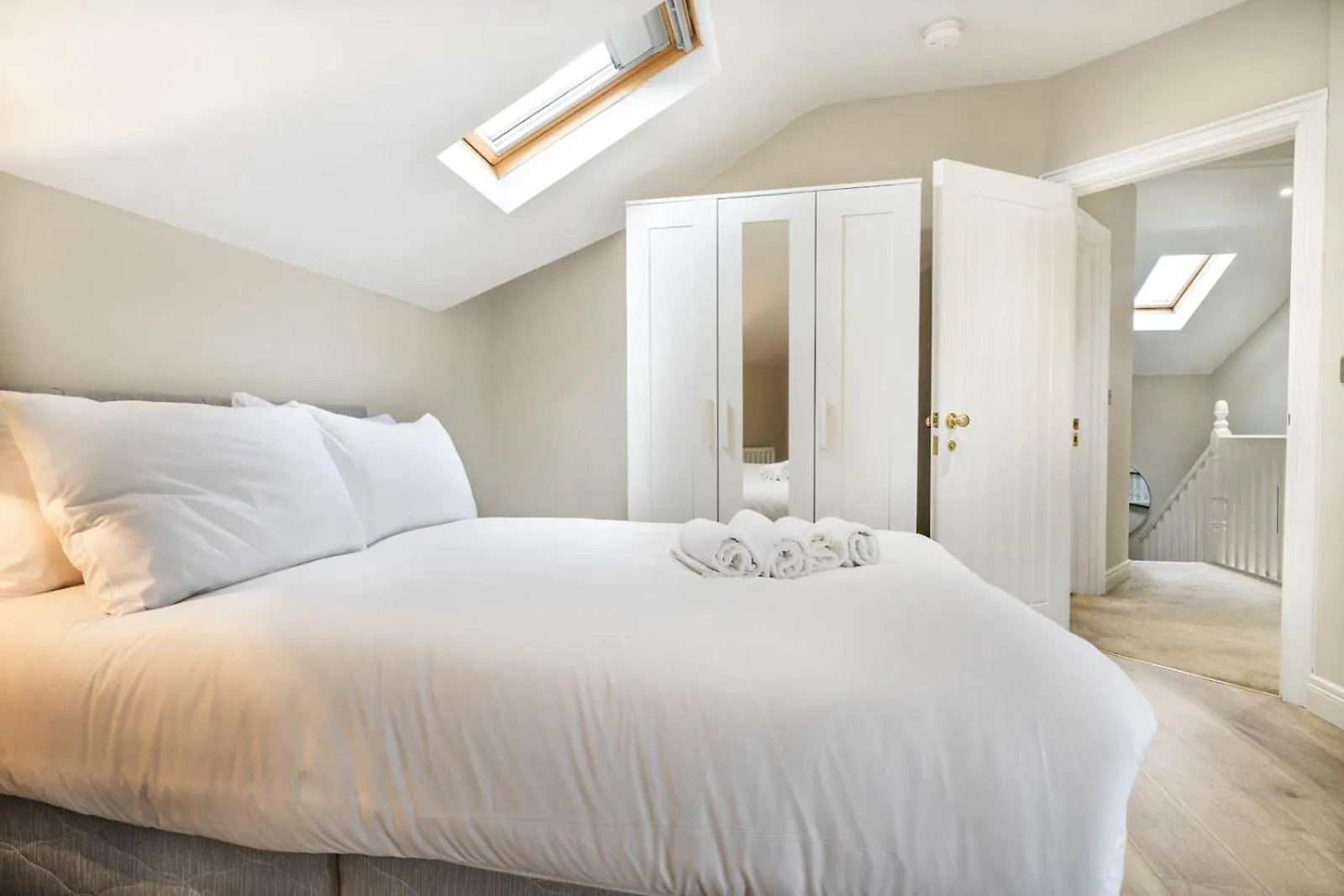 The Woodstock - 2 Bd Mod Duplex Ap - Gold Short Term Stays Belfast 0*,