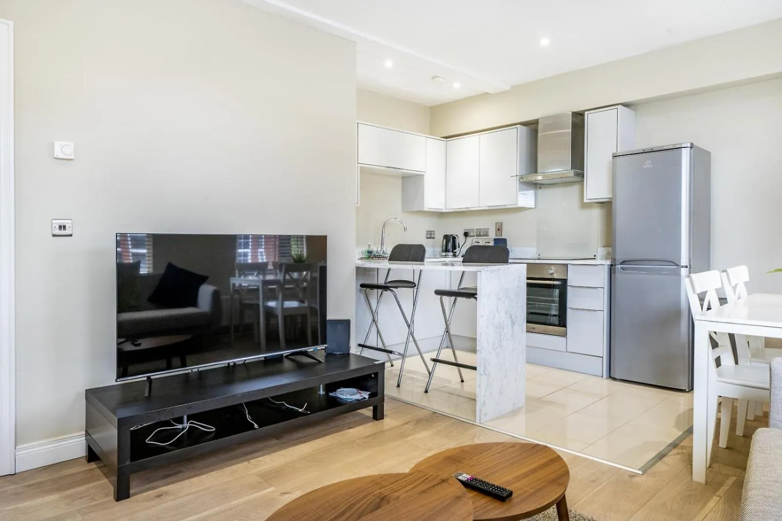 The Woodstock - 2 Bd Mod Duplex Ap - Gold Short Term Stays Belfast